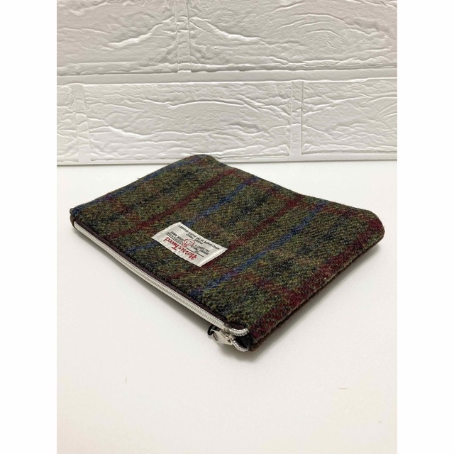 Harris Tweed(ハリスツイード)の未使用 HARRIS TWEED ポーチ　化粧ポーチ　小物ポーチ　ハリスツイード レディースのファッション小物(ポーチ)の商品写真