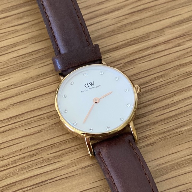 Daniel Wellington(ダニエルウェリントン)の【ダニエル・ウェリントン】ブラウンレザー時計 レディースのファッション小物(腕時計)の商品写真