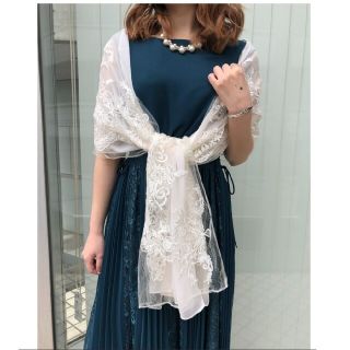 結婚式ショール 刺繍入りシフォンオーガンジー　ビックショール(ボレロ)