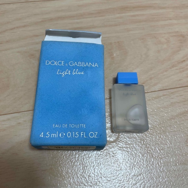 DOLCE&GABBANA(ドルチェアンドガッバーナ)の˗ˏˋ 再値下げˎˊ˗香水　ライトブルー　ドルチェ&ガッバーナ コスメ/美容の香水(ユニセックス)の商品写真