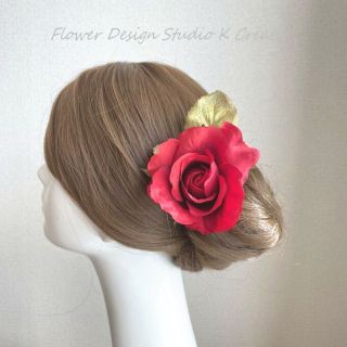 華やか★赤い薔薇と葉っぱの髪飾り　赤い薔薇　髪飾り　フローレス　フラメンコ　造花(ダンス/バレエ)