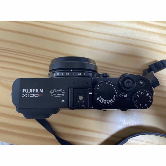富士フイルム X100F ブラック カメラ 富士フイルム X100F ブラック カメラ