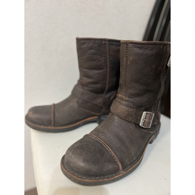 UGG(アグ)のUGG ROCKVILLE S/N 3043 メンズの靴/シューズ(ブーツ)の商品写真