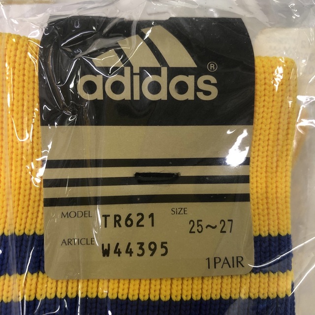 adidas(アディダス)のadidas サッカーストッキング　25-27cm 色違い2足セット スポーツ/アウトドアのサッカー/フットサル(ウェア)の商品写真