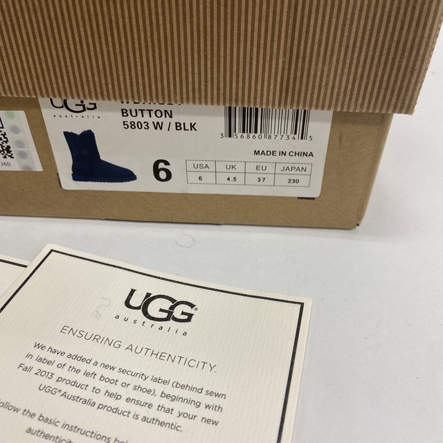 UGG　ベイリーボタン　ブラック　5803　23cm