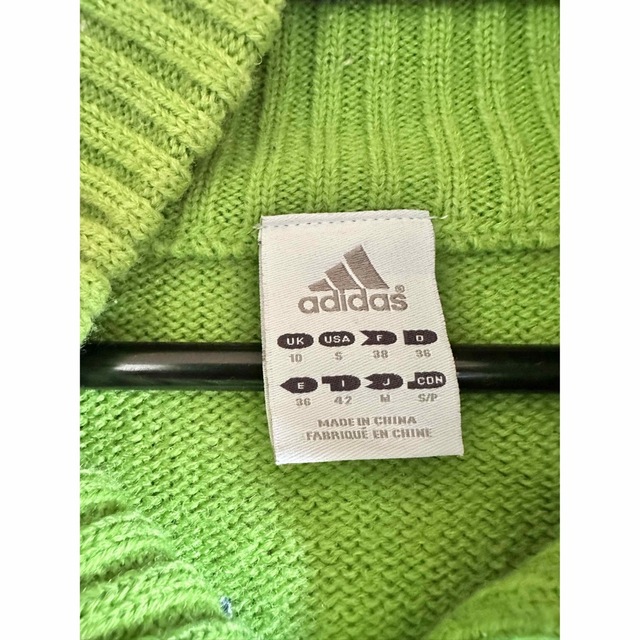 adidas(アディダス)のadidas ポンチョ レディースのジャケット/アウター(ポンチョ)の商品写真