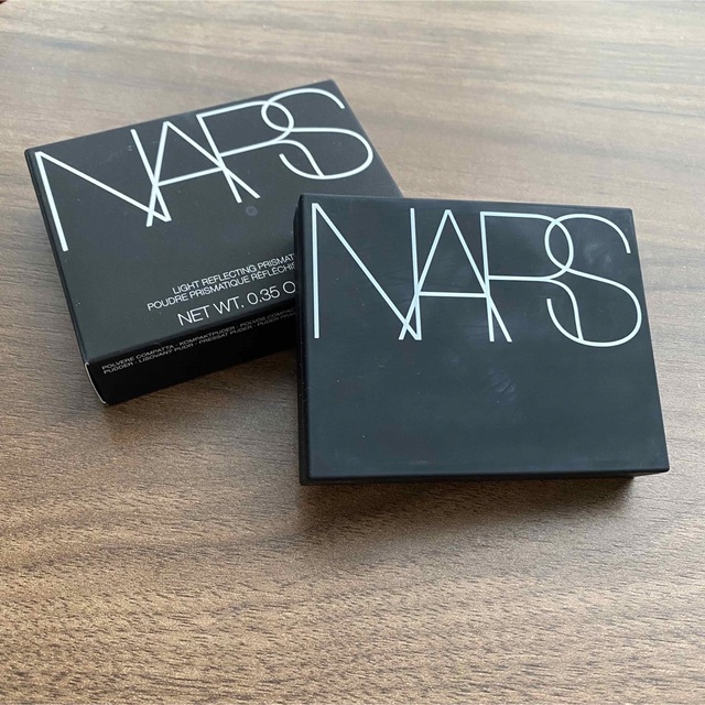 NARS(ナーズ)のNARS ライトリフレクティング プリズマティックパウダー コスメ/美容のベースメイク/化粧品(フェイスパウダー)の商品写真