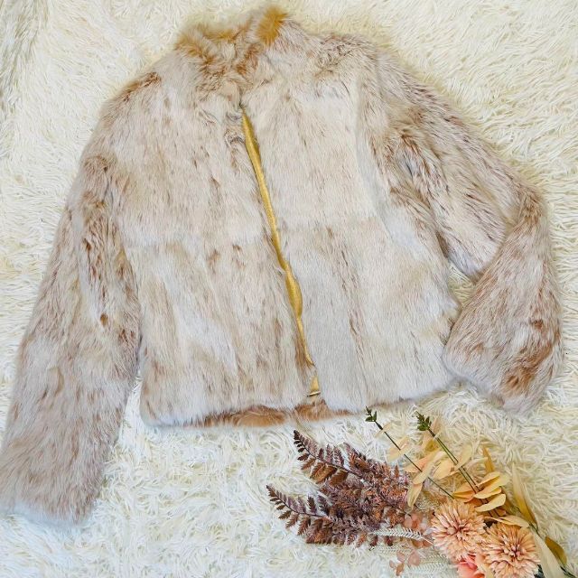 美品✳︎ Rabbit Fur coat リアルラビットファー L 卒業式 祝 レディースのジャケット/アウター(毛皮/ファーコート)の商品写真