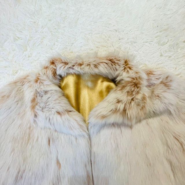 美品✳︎ Rabbit Fur coat リアルラビットファー L 卒業式 祝 レディースのジャケット/アウター(毛皮/ファーコート)の商品写真