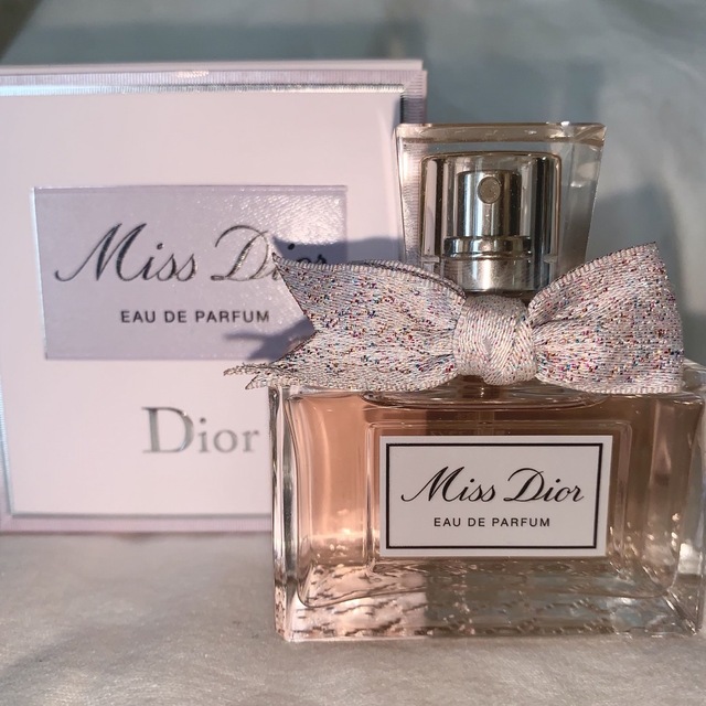 ミスディオール　オードゥパルファン　箱付き　香水　DIOR