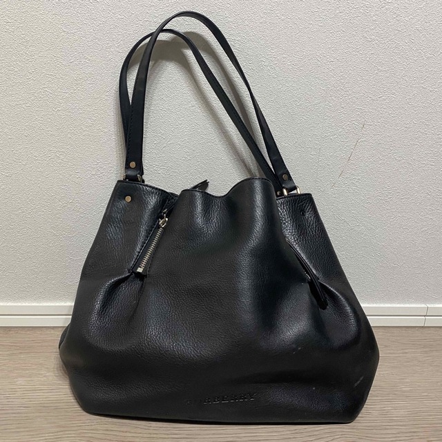 BURBERRY(バーバリー)のBurberry Brit Leather Maidstone Tote レディースのバッグ(トートバッグ)の商品写真