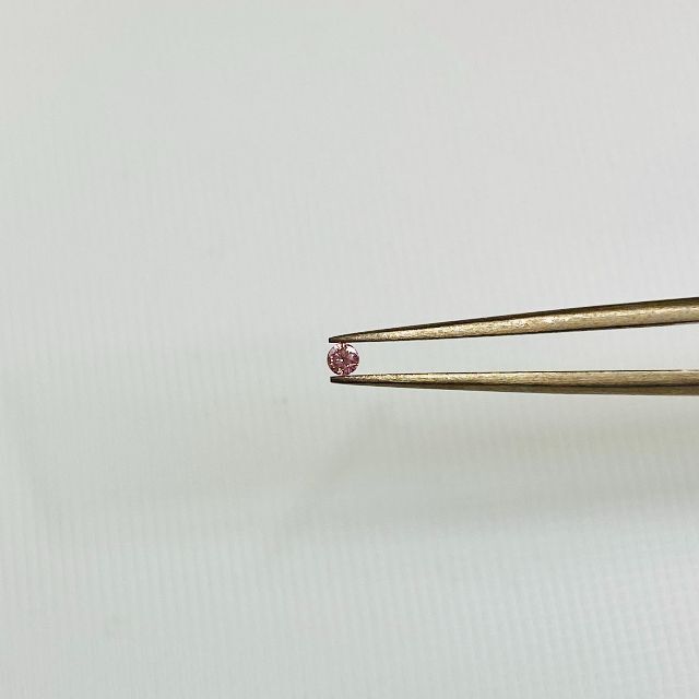 FANCY INTENSE PURPLISH PINK 0.019ct RD レディースのアクセサリー(その他)の商品写真