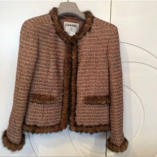 シャネル ツイードジャケット ノーカラージャケット(レディース)の通販 シャネル ツイードジャケット ノーカラージャケット(レディース)の通販