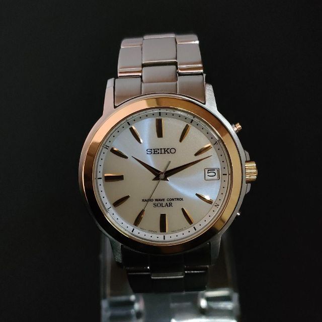 極美品【稼働品】SEIKO　セイコー　7B52　ソーラー　ゴールド　メンズ時計