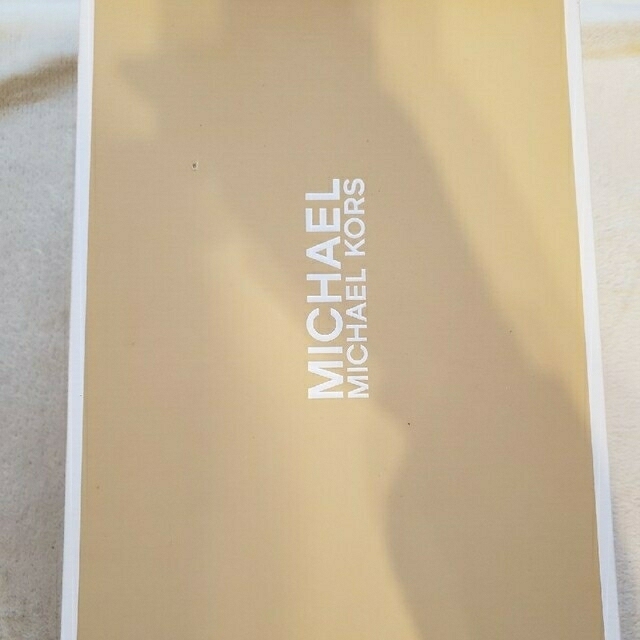 Michael Kors(マイケルコース)の新品　MICHAEL KORS　スニーカー レディースの靴/シューズ(スニーカー)の商品写真
