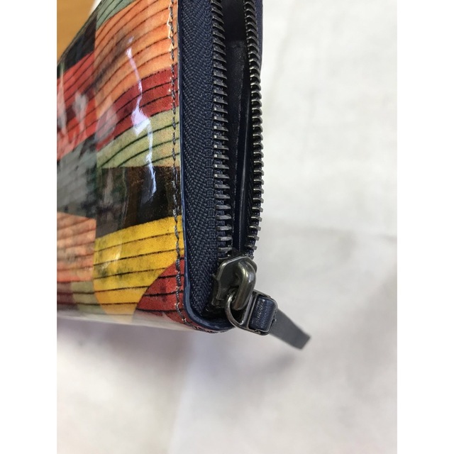 Tory Burch(トリーバーチ)のトリバーチ長財布　エナメル　擦り模様 レディースのファッション小物(財布)の商品写真