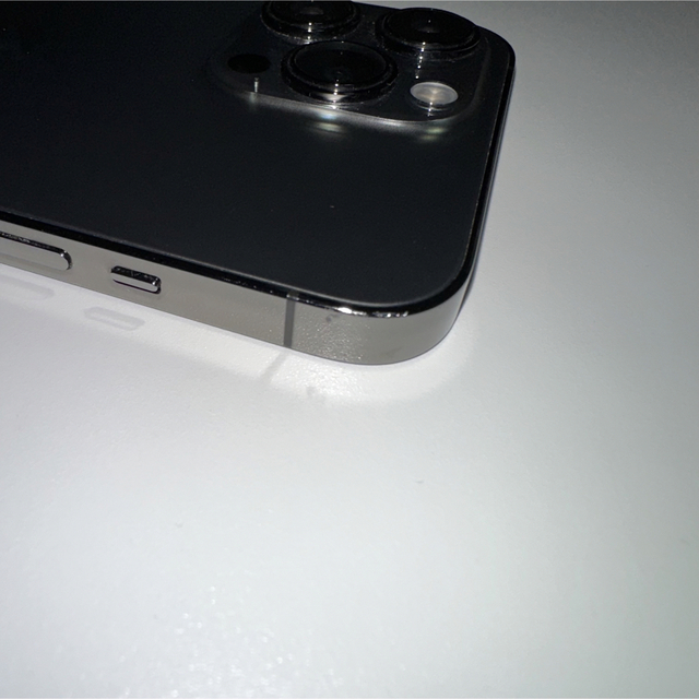 iPhone 13 Pro グラファイト 1TB iPhone 13 Pro グラファイト 1TB
