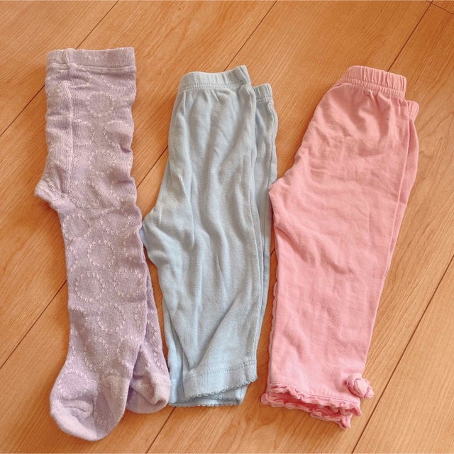 babyGAP(ベビーギャップ)の★ベビー服★女の子 80cm&70cm11点とおまけ キッズ/ベビー/マタニティのベビー服(~85cm)(ロンパース)の商品写真