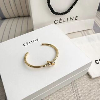 celine - ❤︎極美品❤︎ セリーヌ ロゴチャーム チェーン 