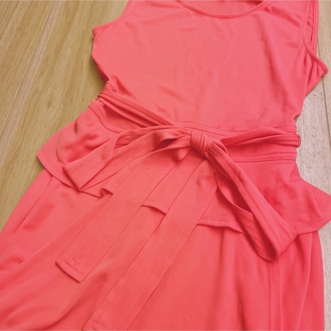 BCBGMAXAZRIA(ビーシービージーマックスアズリア)のビーシービーシーマックスアズリアウエストリボンピンクドレス レディースのフォーマル/ドレス(ロングドレス)の商品写真
