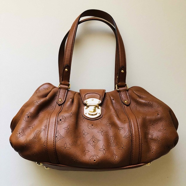 安心発送】 LOUIS VUITTON ヴィトン【極美品】バッグ マヒナ ルナーPM 安心発送】 LOUIS VUITTON ヴィトン【極美品】バッグ マヒナ ルナーPM