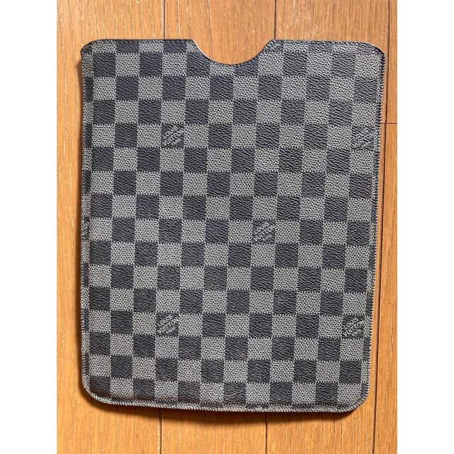 LOUIS VUITTON(ルイヴィトン)の美品 LOUIS VUITTON ルイヴィトン　iPad ケース スマホ/家電/カメラのスマホアクセサリー(iPadケース)の商品写真