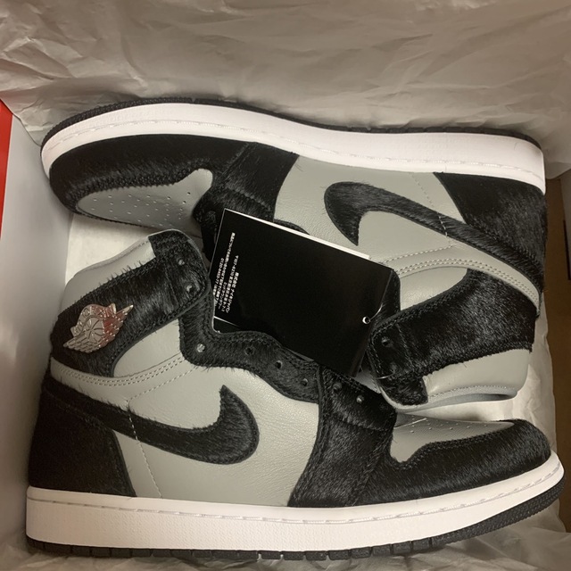 Air Jordan 1 Retro High OG "Medium Grey