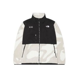 ザノースフェイス(THE NORTH FACE)のthe north face xx kaws denali jacket (ブルゾン)