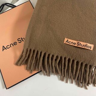 アクネストゥディオズ(Acne Studios)のアクネ　マフラー　acne studios ブラウン(マフラー/ショール)