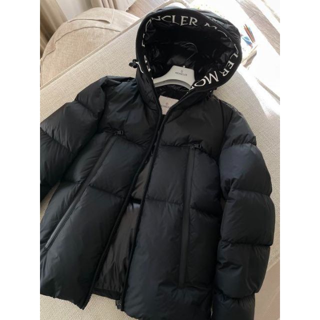 モンクレール　MONCLER モンクラー　ブラック正規品