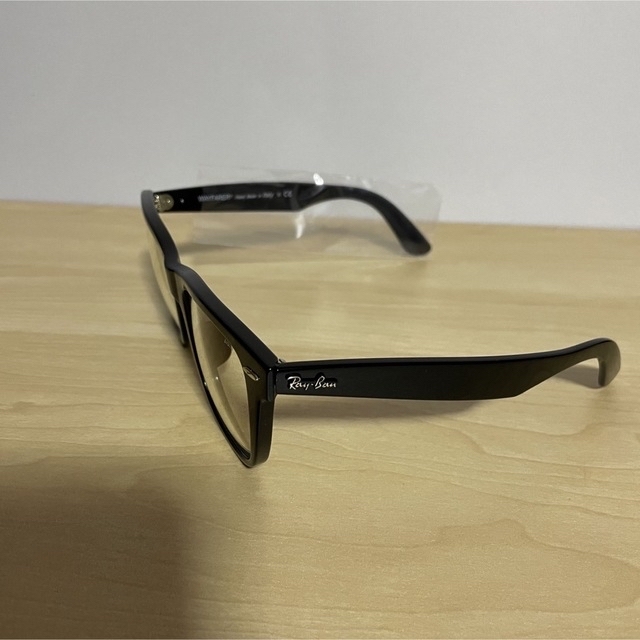 Ray-Ban(レイバン)の美品 木村拓哉 着用モデル 調光レンズ レイバンRB2140F 901/5F  メンズのファッション小物(サングラス/メガネ)の商品写真