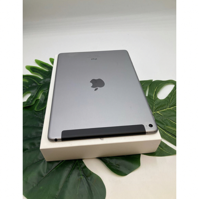 iPad Air2 A1567 大容量 64GB キャリヤソフトバンク