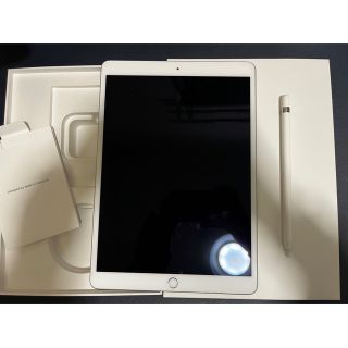 アイパッド(iPad)のipad air3 シルバー 64gb アップルペンシル付(タブレット)