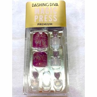 DASHING DIVA(ダッシングディバ)の【新品】1秒ジェルネイル⭐︎ダッシングディバ足爪用チップ★花火柄ピンク＆グレー コスメ/美容のネイル(つけ爪/ネイルチップ)の商品写真