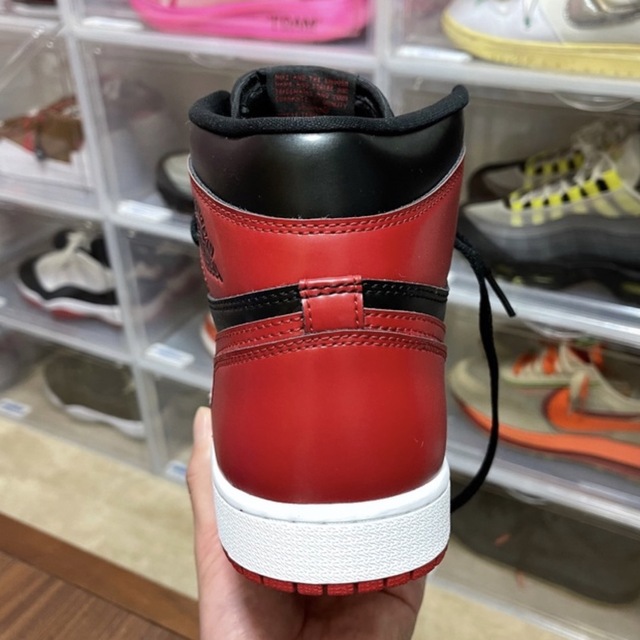 NIKE(ナイキ)のAIR JORDAN 1 patent BRED ジョーダン1 ブレッド メンズの靴/シューズ(スニーカー)の商品写真