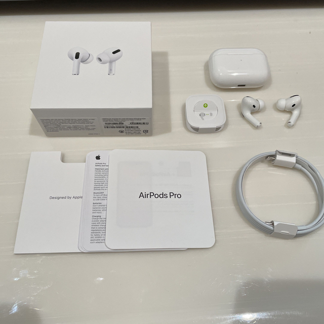 Apple AirPods Pro エアポッズ プロ【新品未開封】