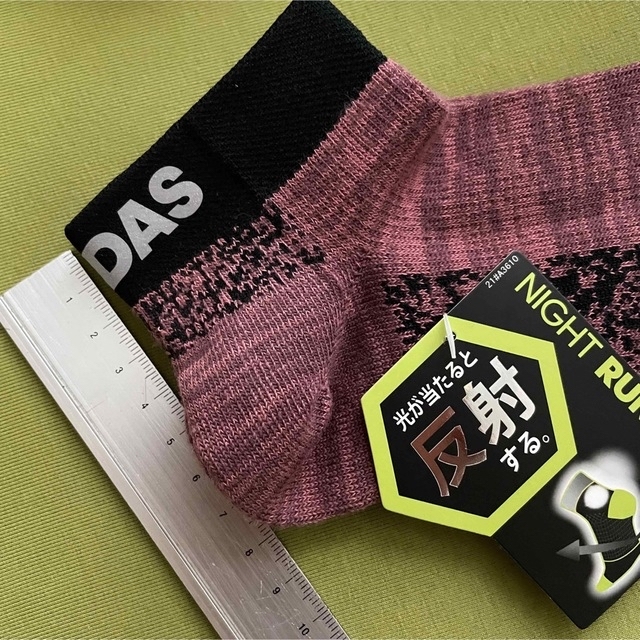 adidas(アディダス)の【アディダス】サポート反射フィット‼高機能️レディース靴下3足組　AD-35A レディースのレッグウェア(ソックス)の商品写真