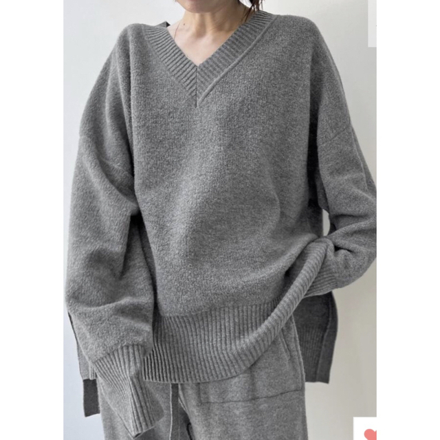 L'Appartement DEUXIEME CLASSE(アパルトモンドゥーズィエムクラス)の新品エレ ストリオフWool pile Reversible Knit Pull レディースのトップス(ニット/セーター)の商品写真