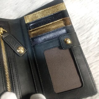 Vivienne Westwood☆ フレーム 二つ折り財布 ブラック 総柄