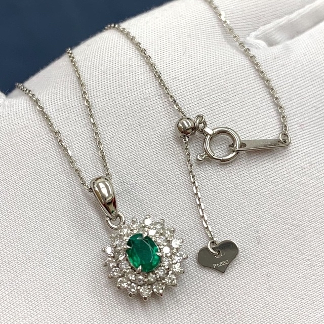 特別オファー ジュエリーマキ❗️D0.70 E0.86CT✨プラチナエメラルド