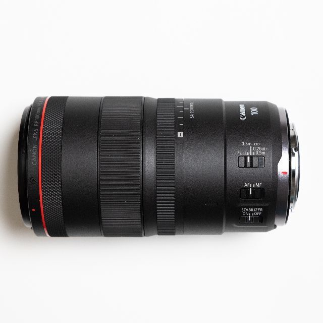 Canon (キヤノン) RF100mm F2.8 L MACRO IS USM スマホ/家電/カメラのカメラ(レンズ(単焦点))の商品写真