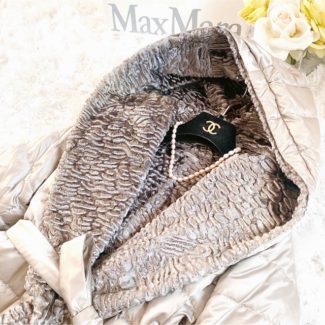 Max Mara(マックスマーラ)の★極美品★MaxMara マックスマーラ リバーシブル ダウンコート★ レディースのジャケット/アウター(ダウンコート)の商品写真