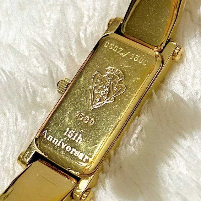 GUCCI - レア品【GUCCI】グッチ 腕時計 1500 記念モデルの通販 GUCCI - レア品【GUCCI】グッチ 腕時計 1500 記念モデルの通販