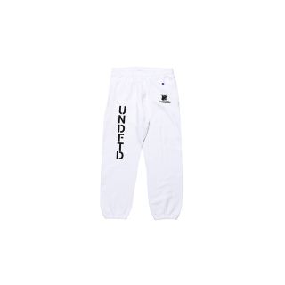 アンディフィーテッド(UNDEFEATED)のUNDEFEATED CHAMPION SWEAT PANT - C8-W215(スウェット)