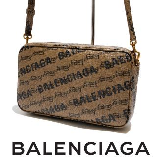 新品 BALENCIAGA SIGNATURE MEDIUM CAMERABAG