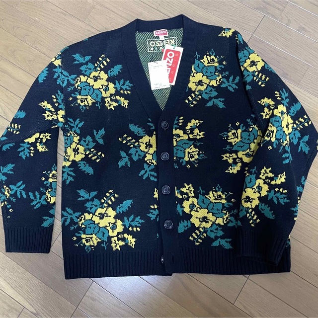 KENZO - 期間限定○KENZOケンゾー22aw黒地黄色花柄カーディガン新品の