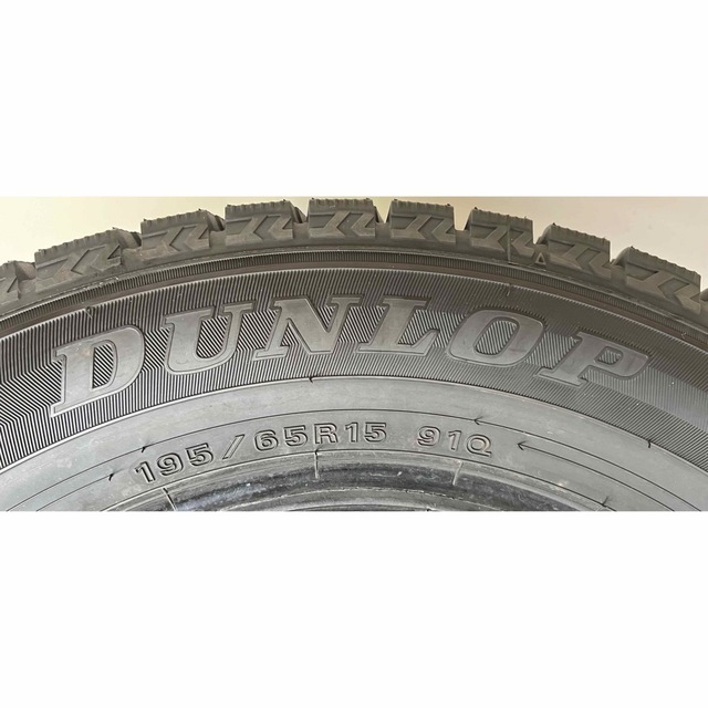 DUNLOP(ダンロップ)の195/65R15 DUNLOP WINTER MAXX WM02 4本セット 自動車/バイクの自動車(タイヤ)の商品写真