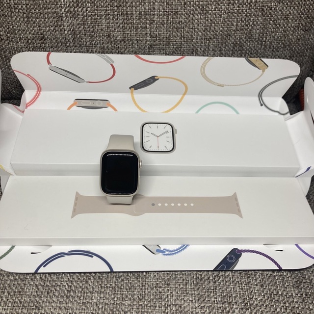 Apple Watch7 41mm GPSモデル　スターライトメンズ