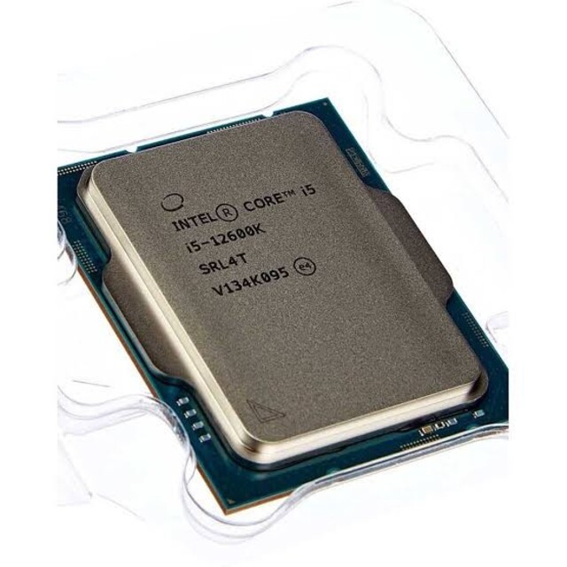 インテル　Core i5 12600K　バルク37GHzソケット形状