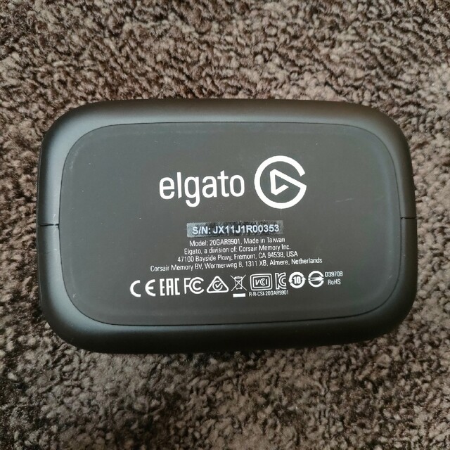 Elgato エルガト GameCapture HD60S+ スマホ/家電/カメラのPC/タブレット(PC周辺機器)の商品写真